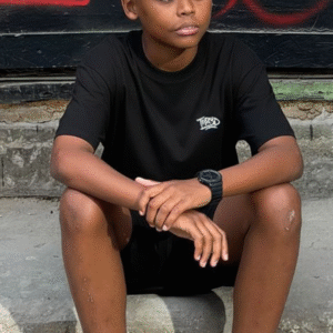 THR3D BLACK TEE